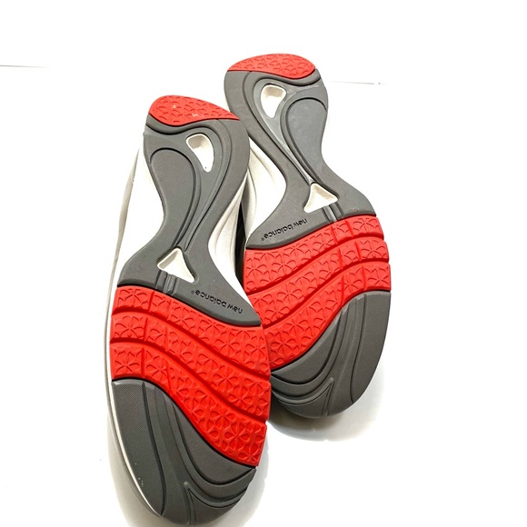 Beautiful Leather New Balance - Picture 13 of 14